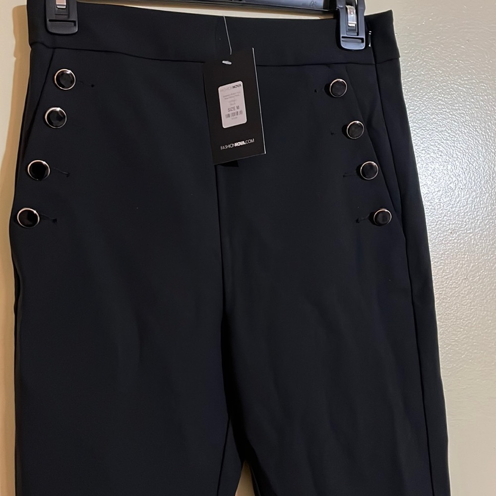 New fashion nova medium trousers - Picture 6 of 9